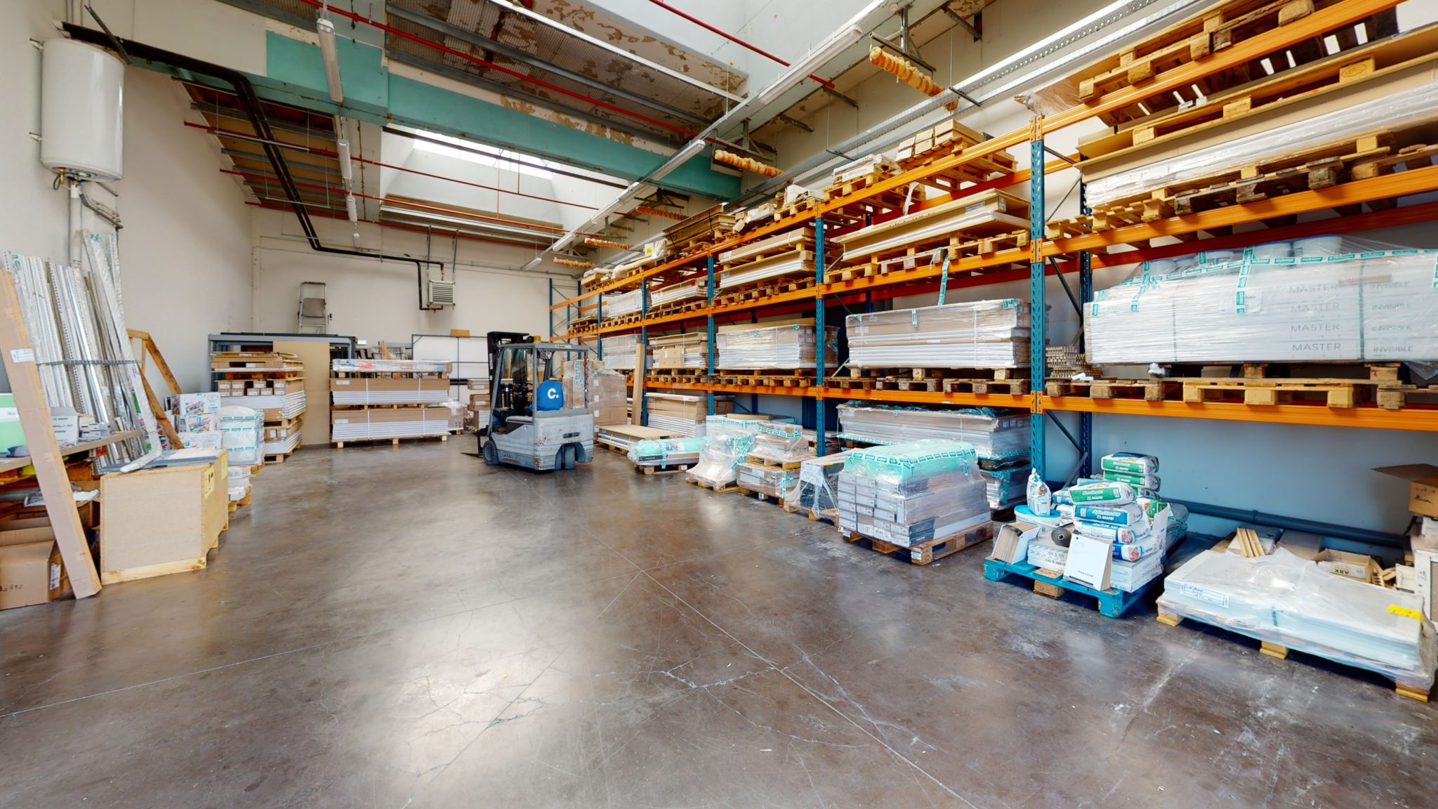 CARRELAGE-CLIMENT-PONTARLIER-Entrepot